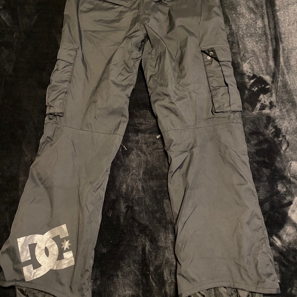 DC snow pants